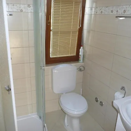 One-bedroom In Rab Vi Apartment